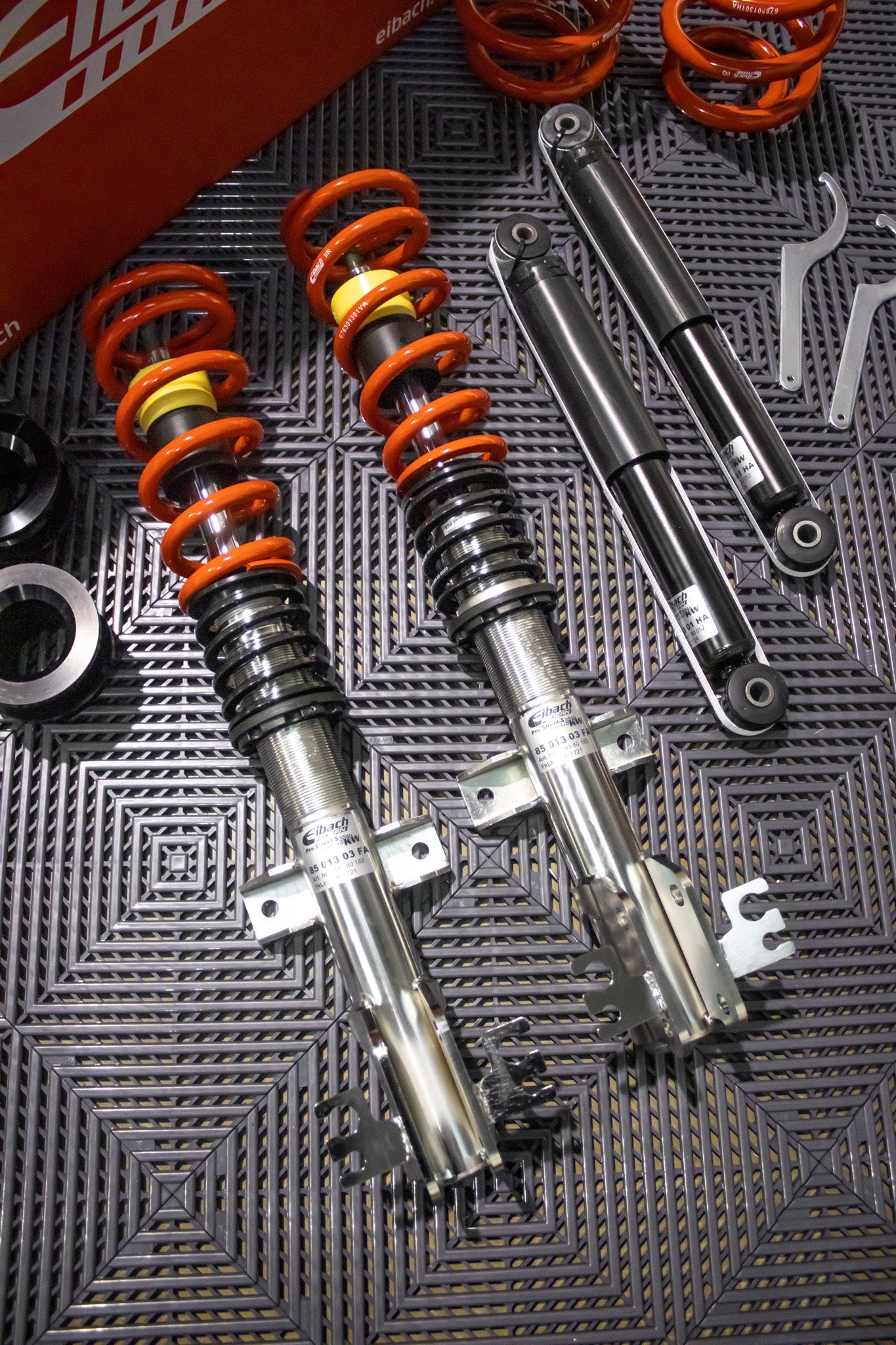 Eibach Shop - The World's Number 1 in Performance Springs